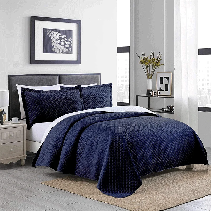 Suede Soft Touch Wholesales Made In China  Queen King Size Solid Color Luxury Velvet Ultrasonic 3pcs Quilt Set