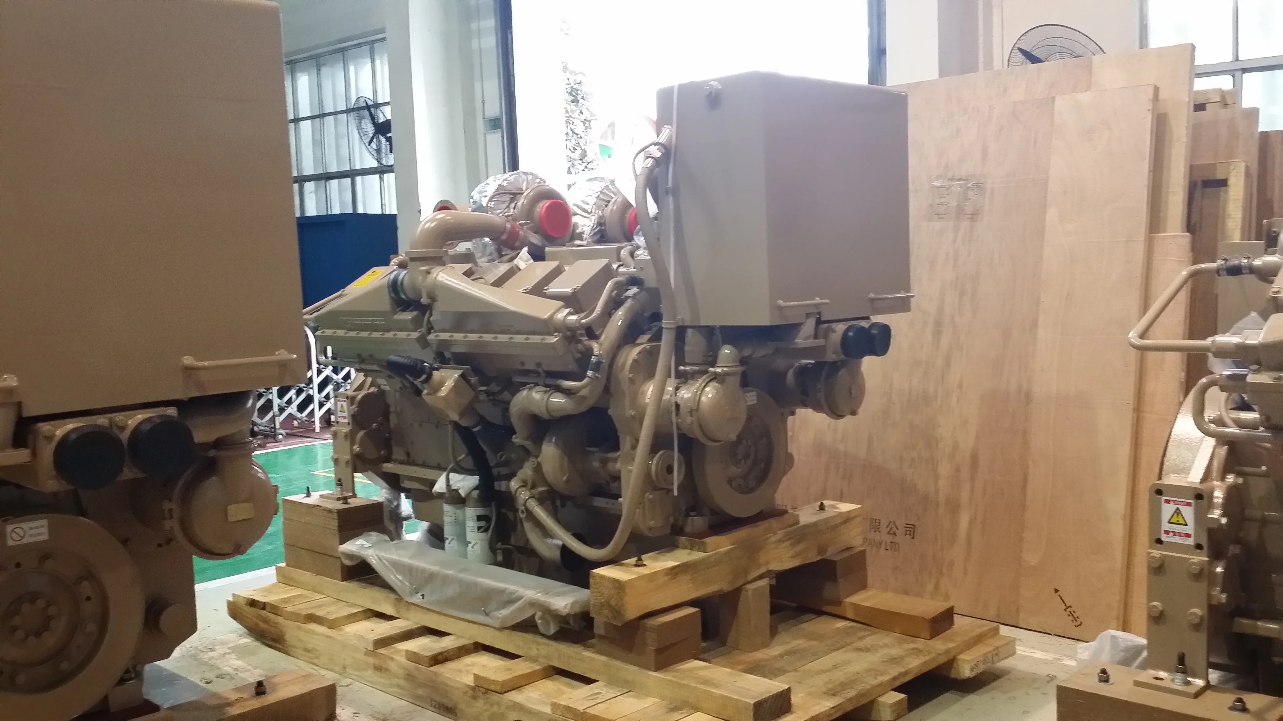 Original Cummins marine diesel engine K38-DM 970KW boat engine for mairne generator set