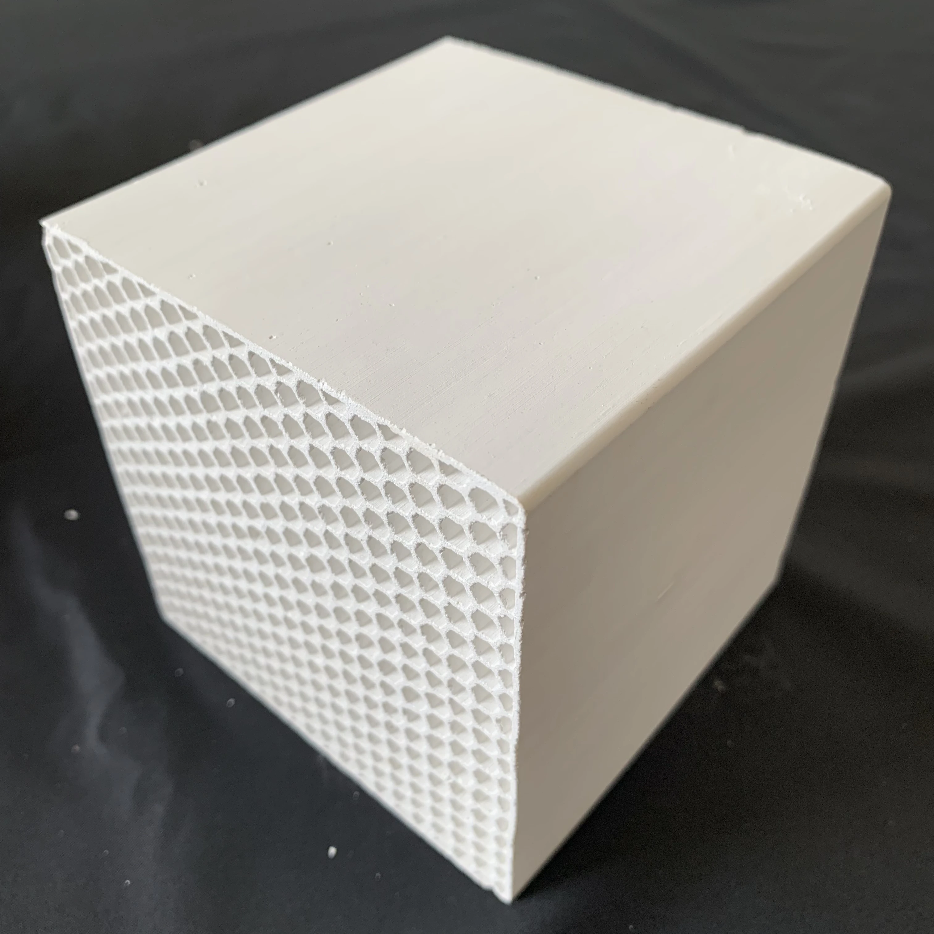 High quality infrared honeycomb ceramic plate catalytic ceramic heating plate catalytic heat storage body