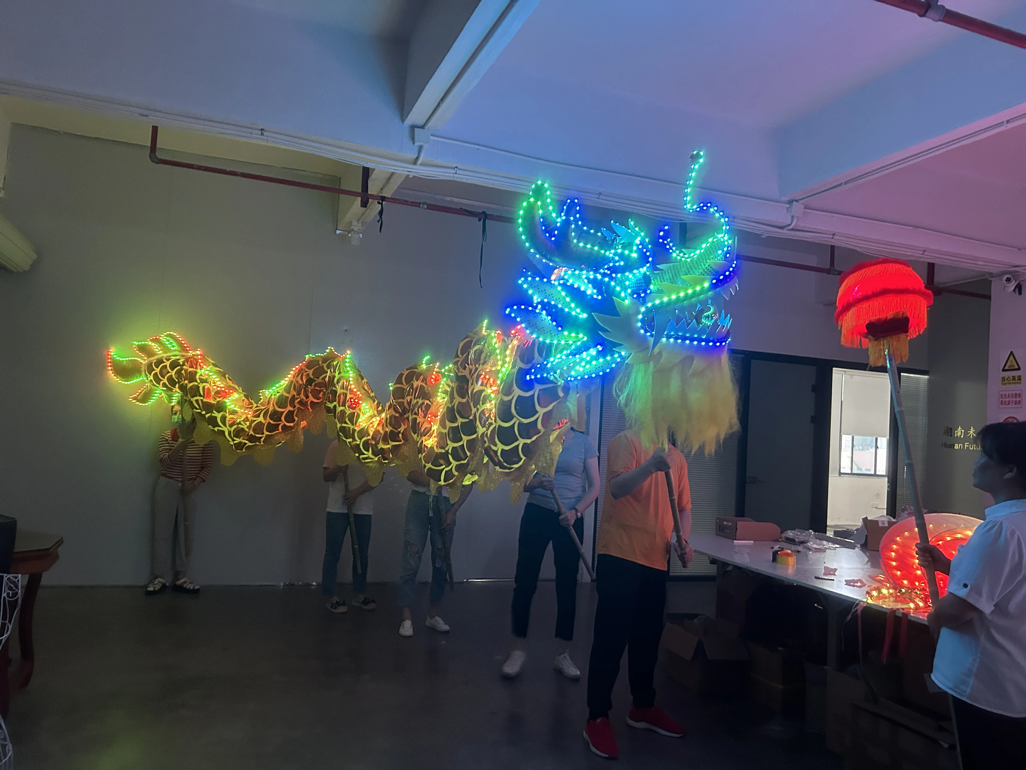 Chinese New Year Entertainment Products Led Light Dragon Mascot Dance Costume Equipment Performance Wear