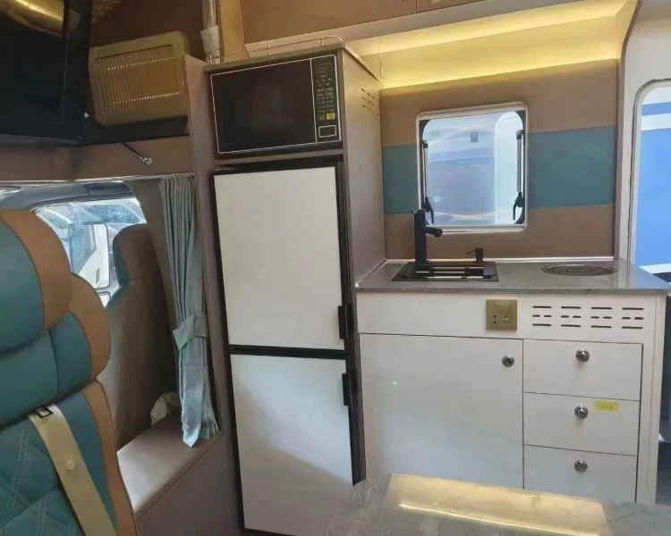 New Isuzu multifunctional tourism and residential recreational vehicle A recreational vehicle for camping