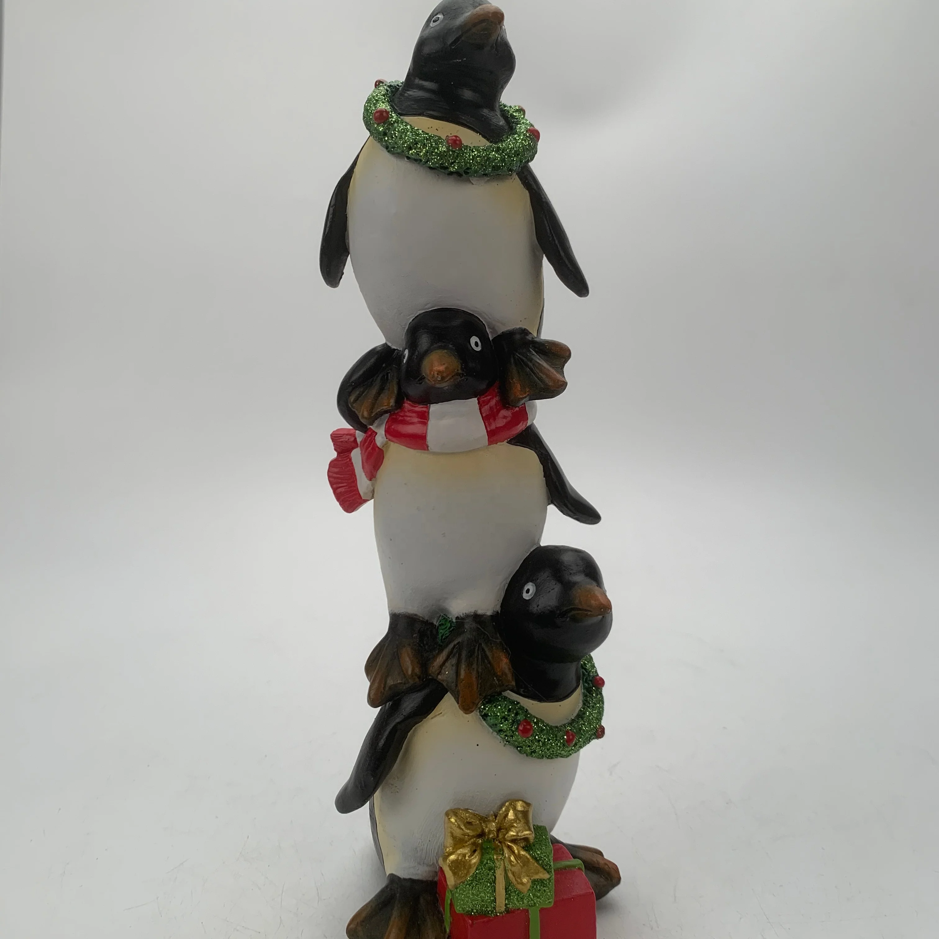 Hot Sale Christmas Three Penguins with Gifts Cute Ornaments Toys Mini Resin Crafts