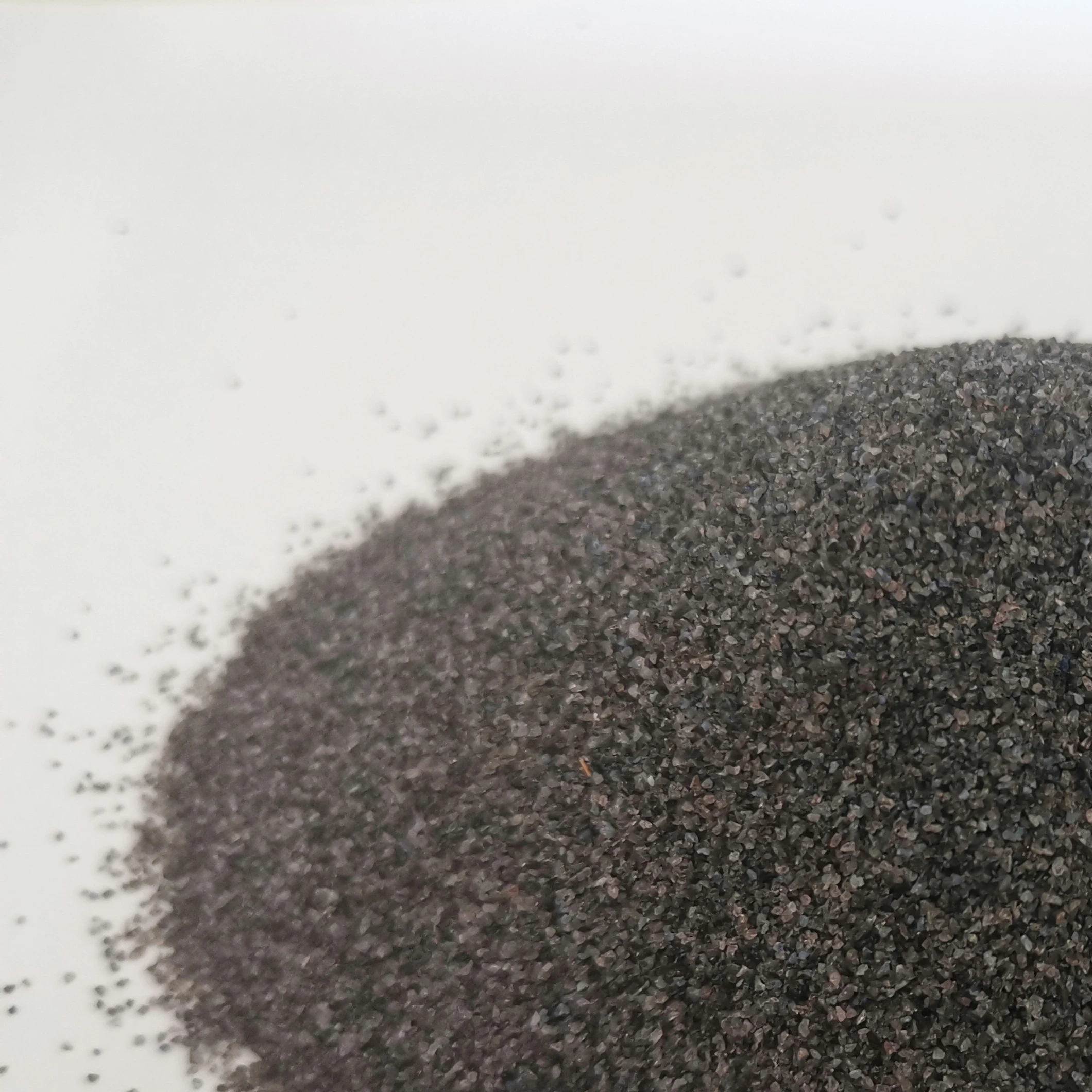 New abrasives with unique grinding effects