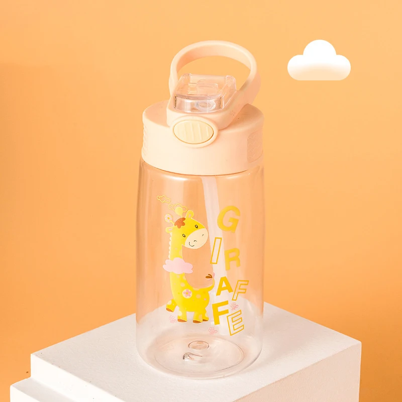 500ML Baby Plastic Water cup Animal Print Pattern plastic Portable Water Bottle With Plastic Lids children Straw bottles