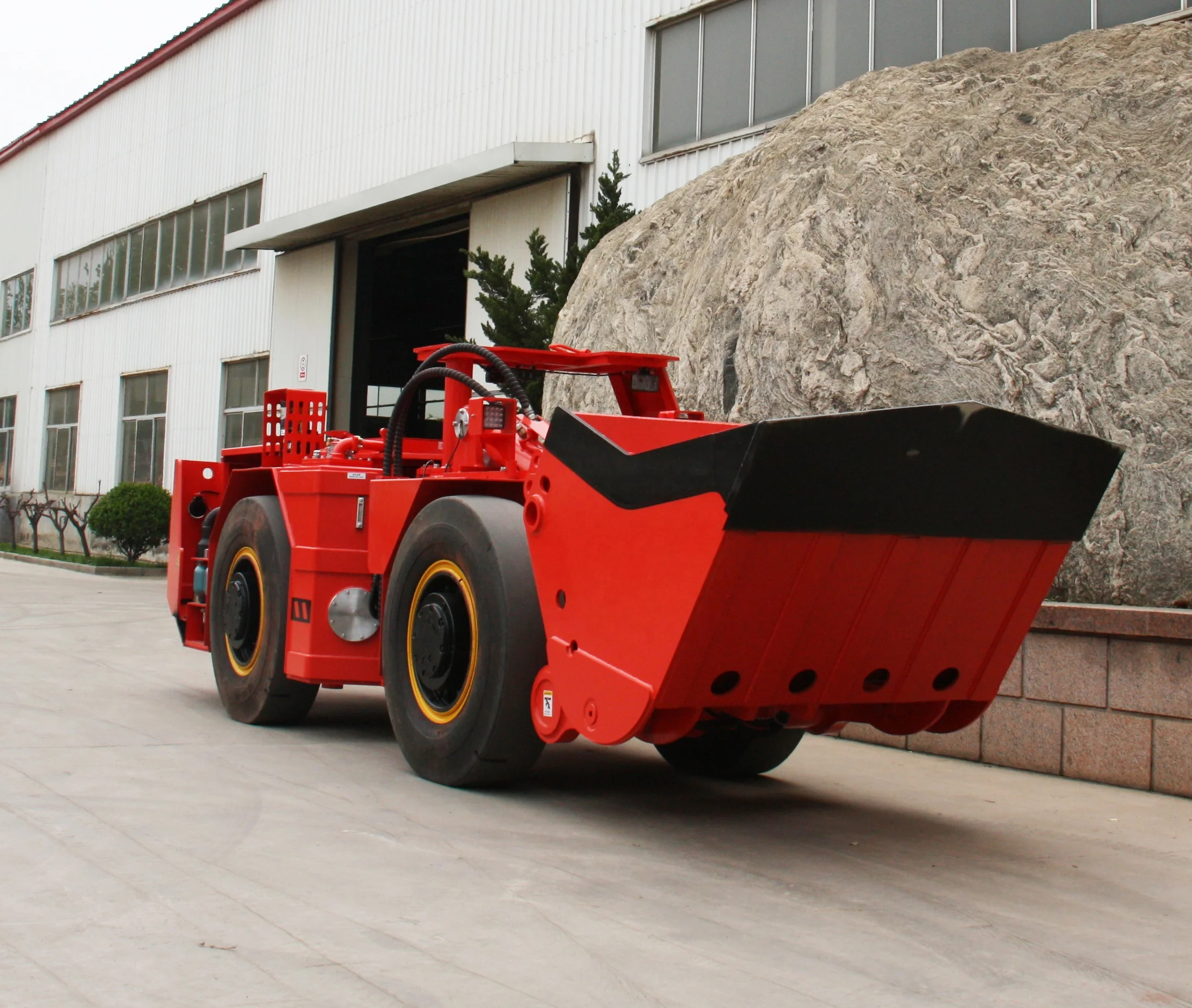 TC-200 4wd Underground Mining Loader Scooptram Tuoxing Genuine Underground Scooptram 2 M3