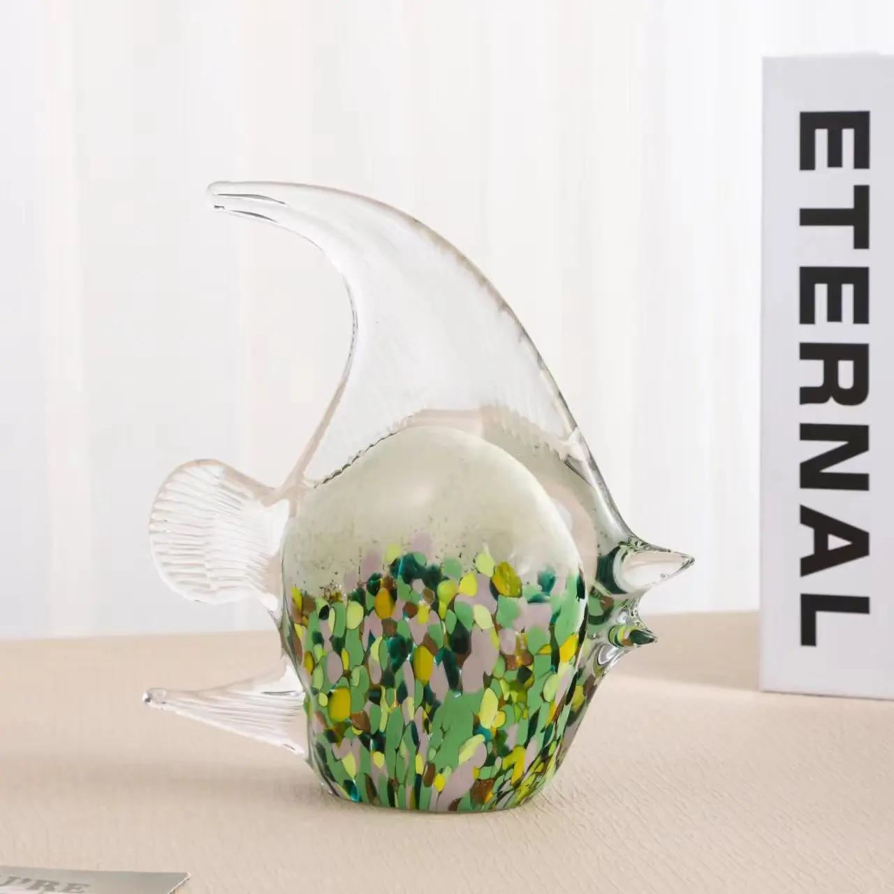 Modern handmade colored murano glass crafts home desktop decoration Creative design pure hand-made ancient glass decoration fish