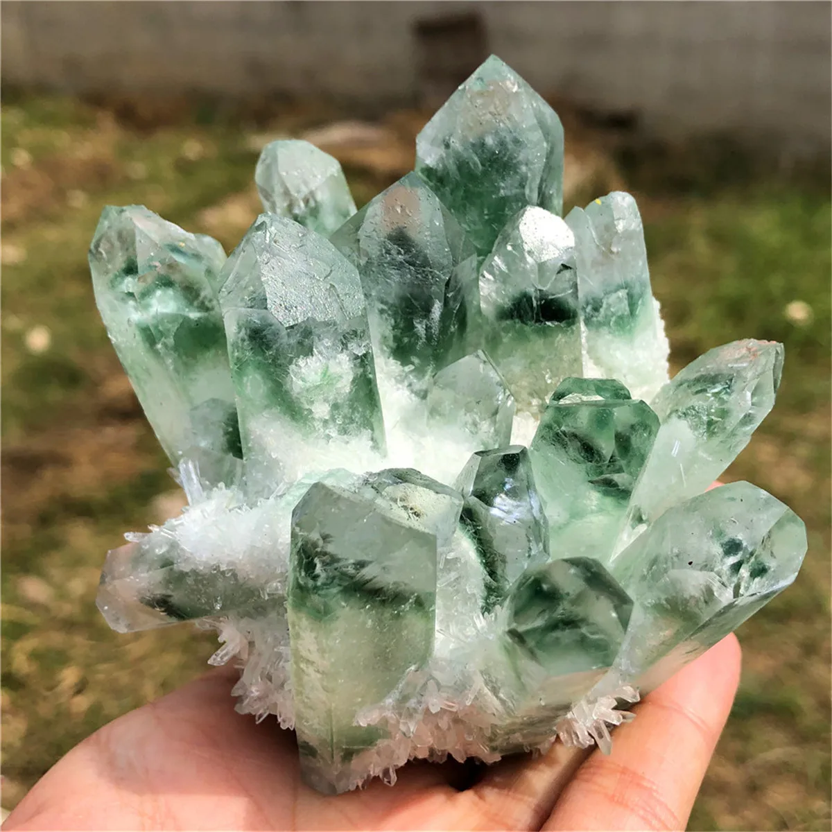 Wholesale Angel aura Natrual Green ghost cluster Quartz Crystal Clusters Healing crystals