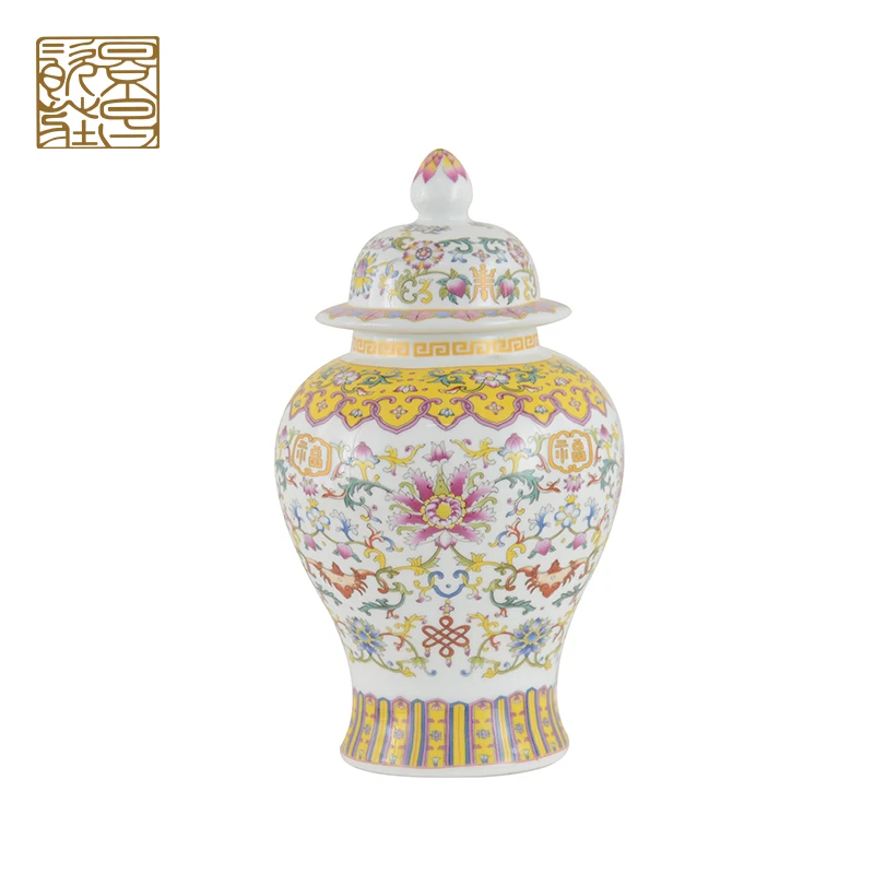 Nordic Modern Porcelain Decorative Vase Embossed Unique Ceramic Flower Vase for Stylish Home Decor With Lid