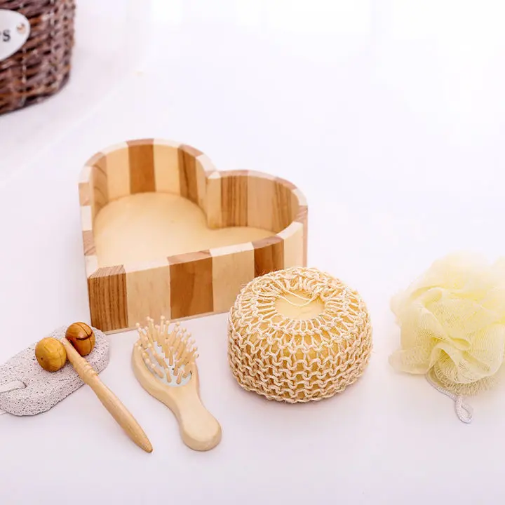 Promotional customized wooden bath sets spa shower gift set