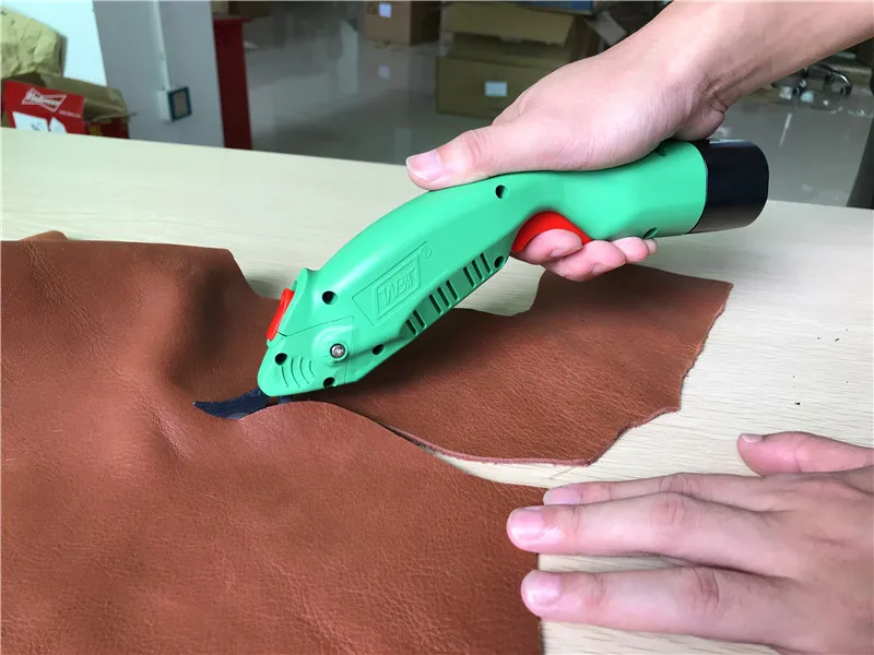  WBT-2 ELECTRIC CUTTER POWER FABRIC SCISSORS ELECTRICAL