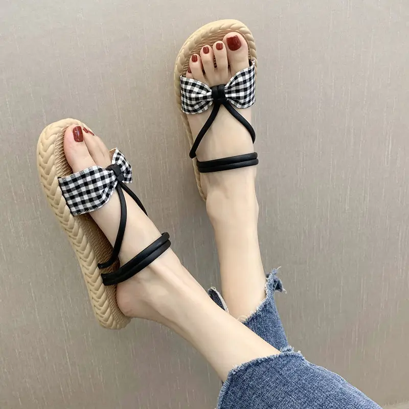 Ladies Grid Pattern Shoes Hot Sale Classical Women for Women Fashion Summer Trend Woven Straw Flip Flops Bamboo Slippers Sandals