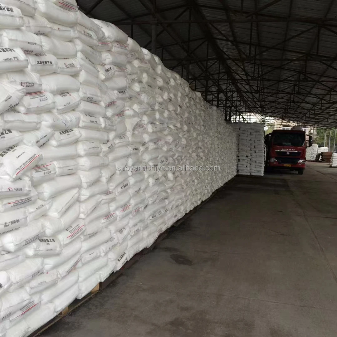 Широко используется общий класс 100% первичных пластиковых частиц HDPE сырья для автомобильной промышленности и т.
