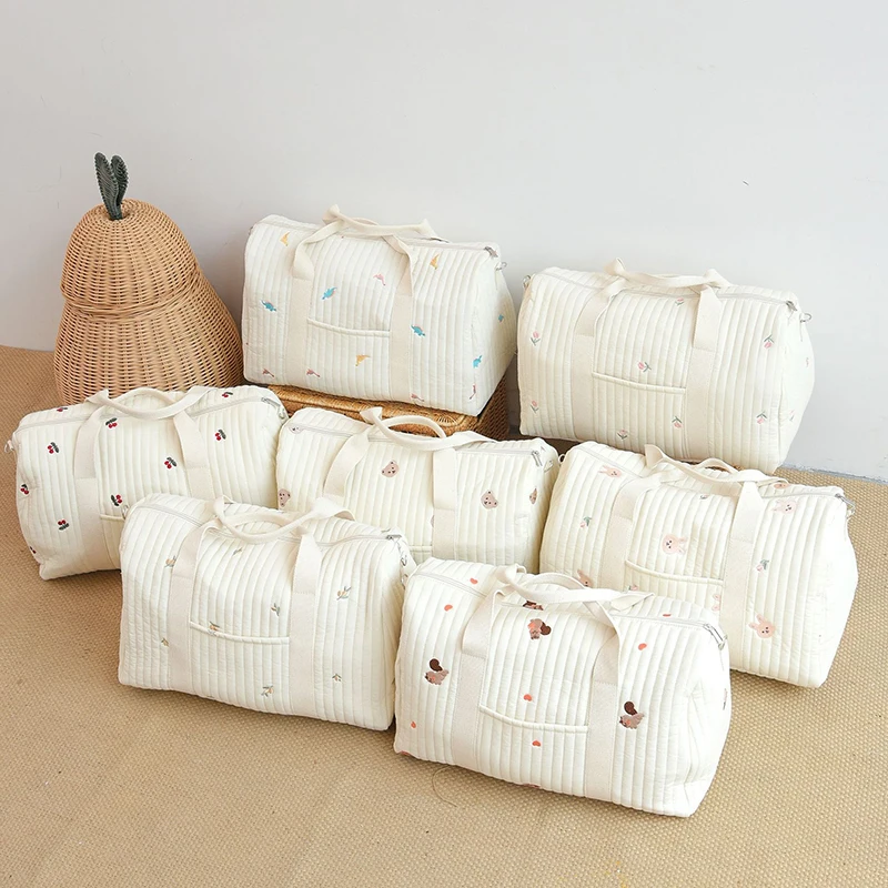2023 New Korean Mommy Bag Embroidered Large Capacity Line Cotton Carrying Bag Shoulder Handbag For Travel Storage