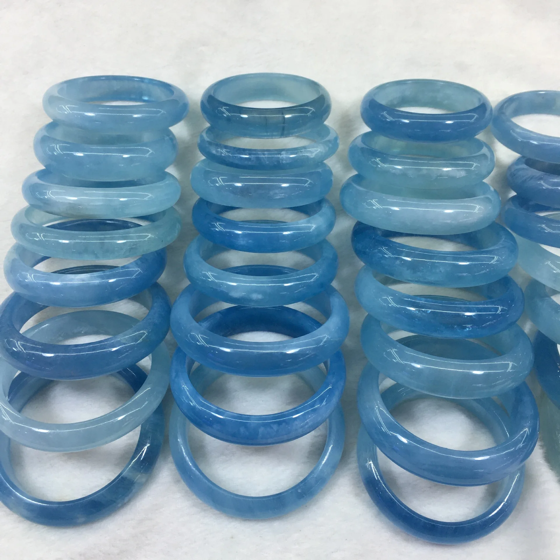 100% naturally Milky Aquamarine bangle make wholesale Blue Aquamarine Quartz Crystal Gemstones Clear Clean and Glitter