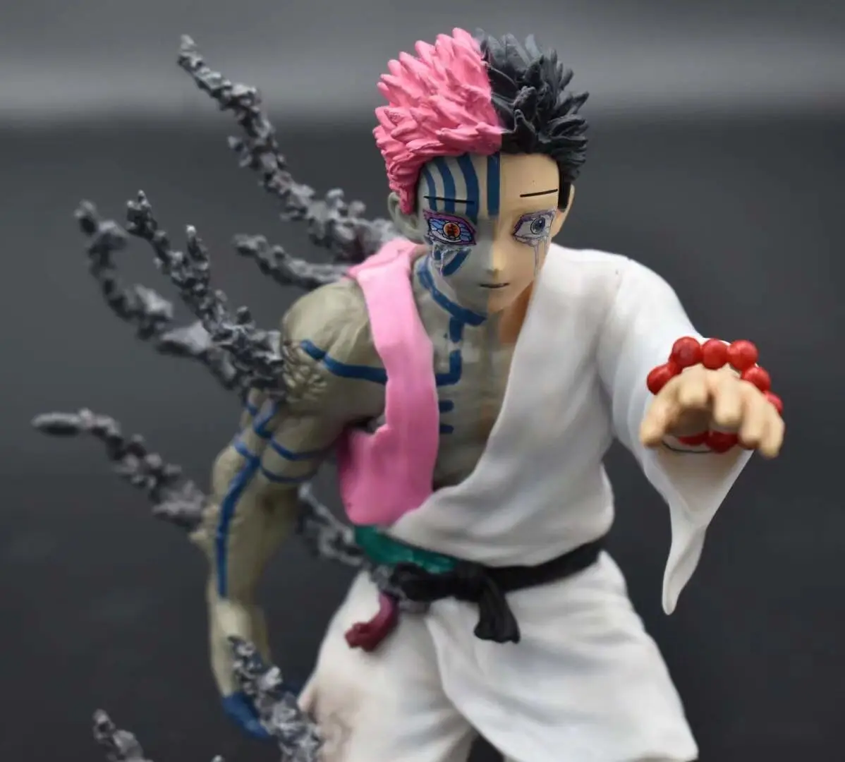 Hot selling anime cartoon model Demon Slayers Half-human half-ghost Akaza Hakuji action figure