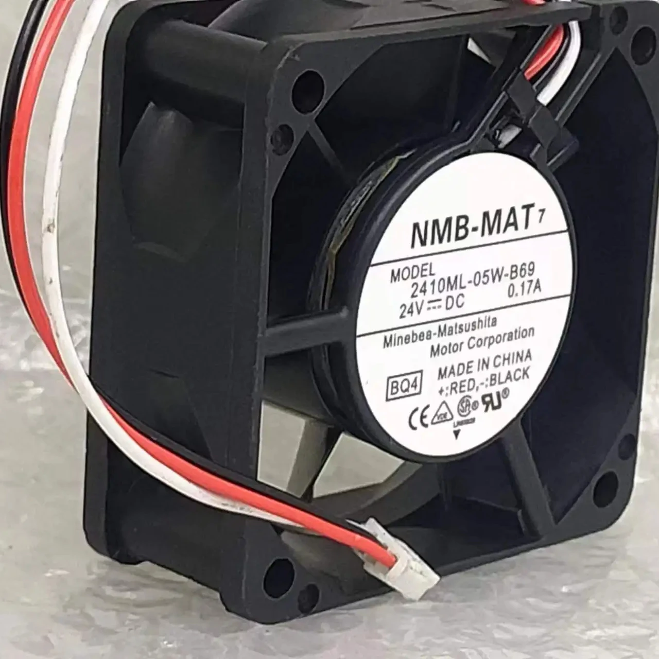 2410ML-05W-B69 axial fan square NMB servo cooling fan 24v 0.17A dc  60x60