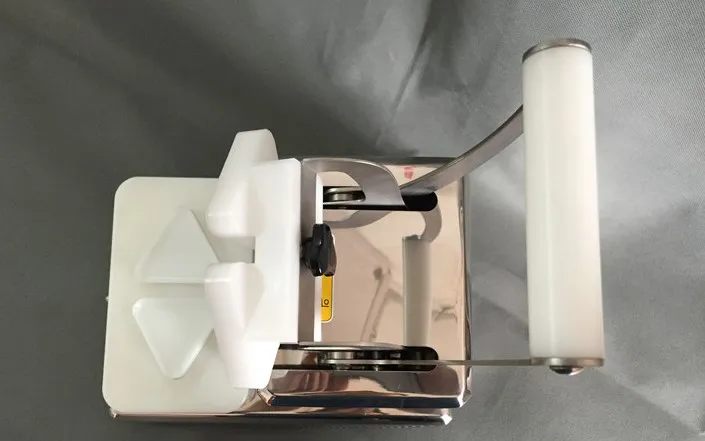 Commercial triangle sushi  rice ball food press forming  machine