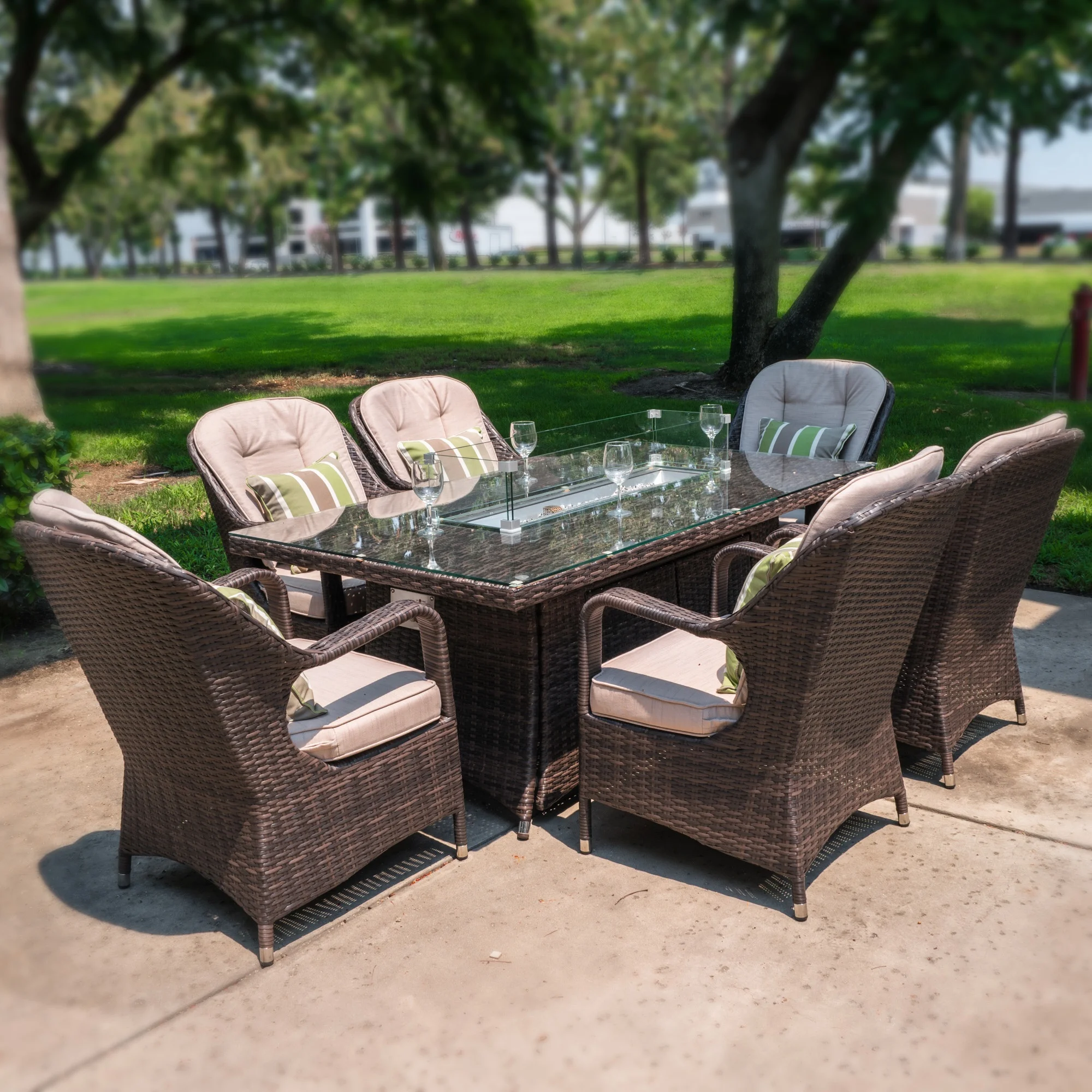 Easy Assembly Rattan Outdoor Dining Table Set With 6 Seats And Gas Firepit