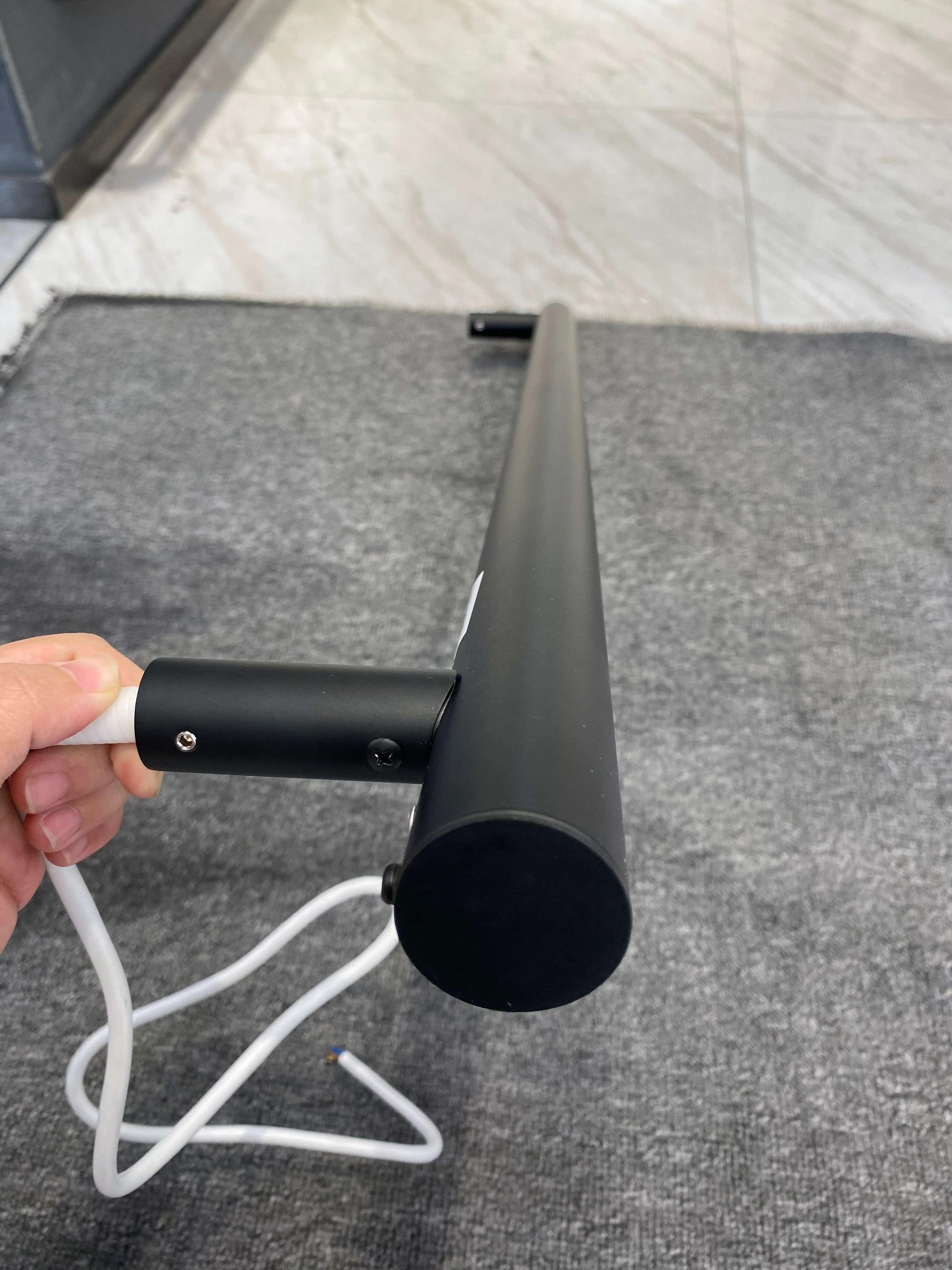 TARRIOU Vertical Electric Heated Towel Rail