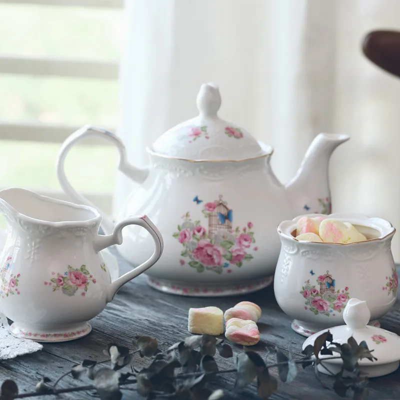 Nordic Light luxury afternoon tea coffee set scented tea cup bone china teapot drinking ware European gold coffee cups sets
