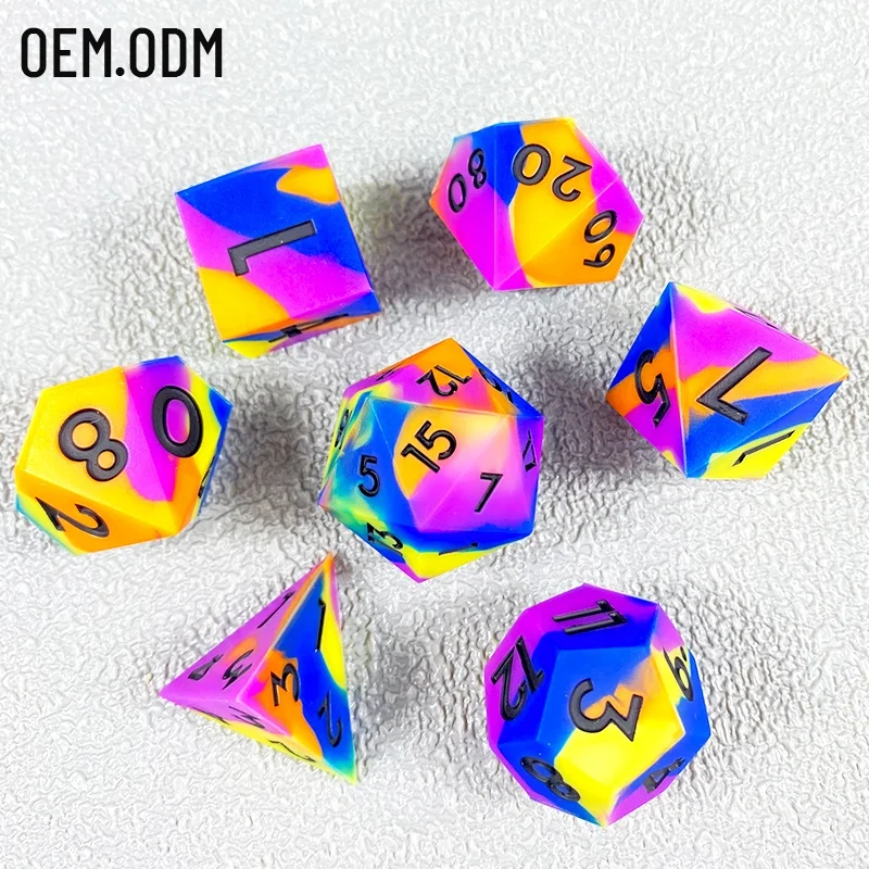 Best Sellers custom silicone dungeons and dragons dragon 7pcs/set resin dnd in Role Playing Dice