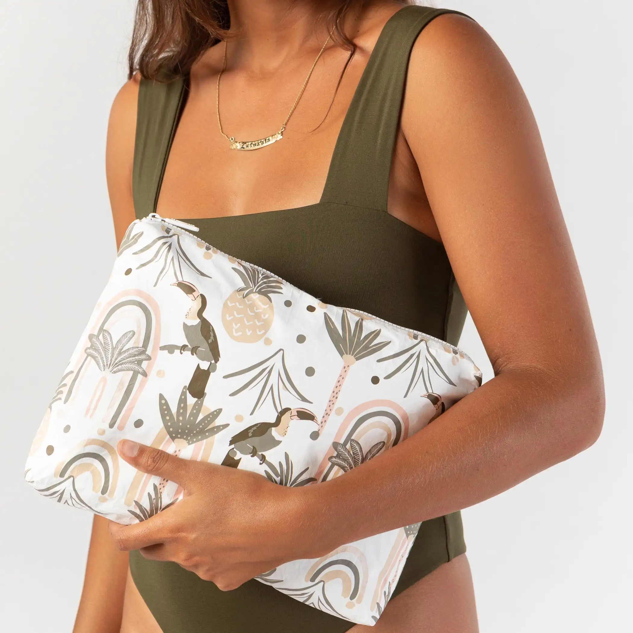 OEM ODM Printing soft fabric waterproof tyvek zipper pouch, Summer custom hawaiian tyvek bags