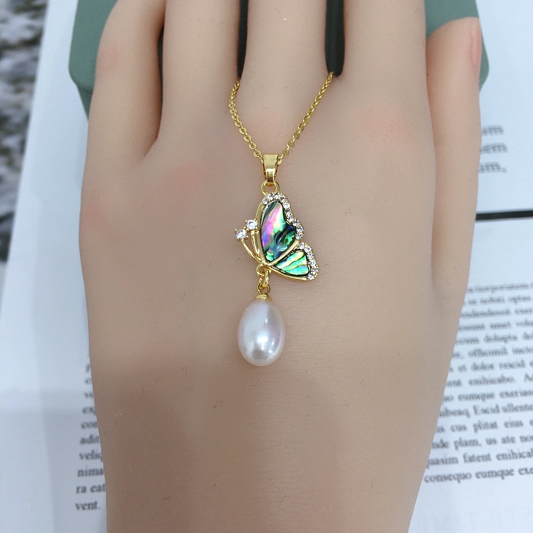 Wholesale Abalone Shell Butterfly Pendant Natural Freshwater Pearl Necklace Jewelry for Women