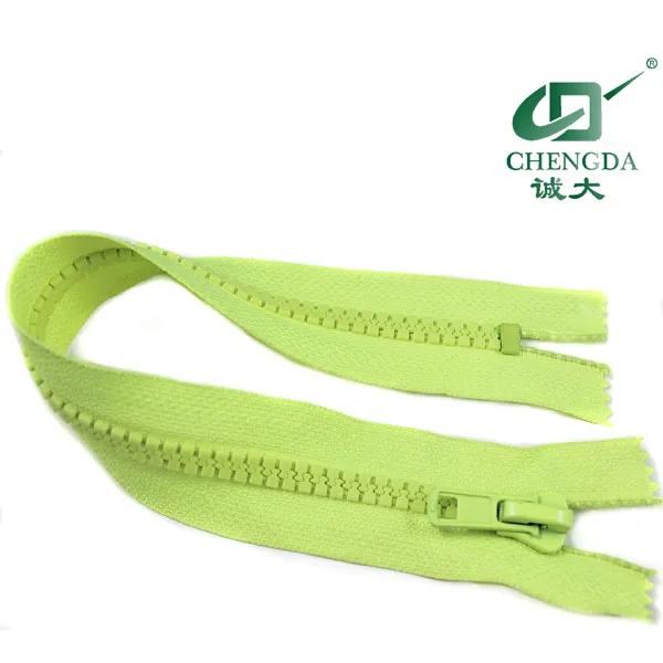 CHENGDA Fashion Long Chain Eco-Friendly Open End Resin Plastic Separating Zipper