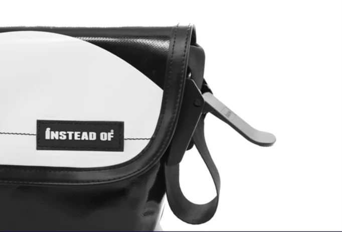 Recycled Tarpaulin Tote Bag Freitag Bag Abrasive PVC leather Single Shoulder Bag Custom with Truck Tarpaulin Shoulder Strap