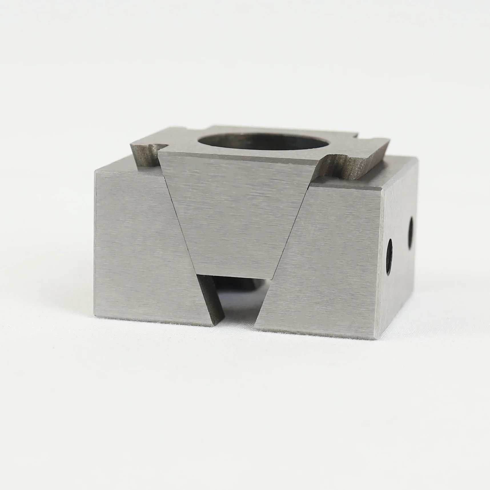 Cnc точный многостанционный боковой зажим V-образный крепежный V-образный зажим