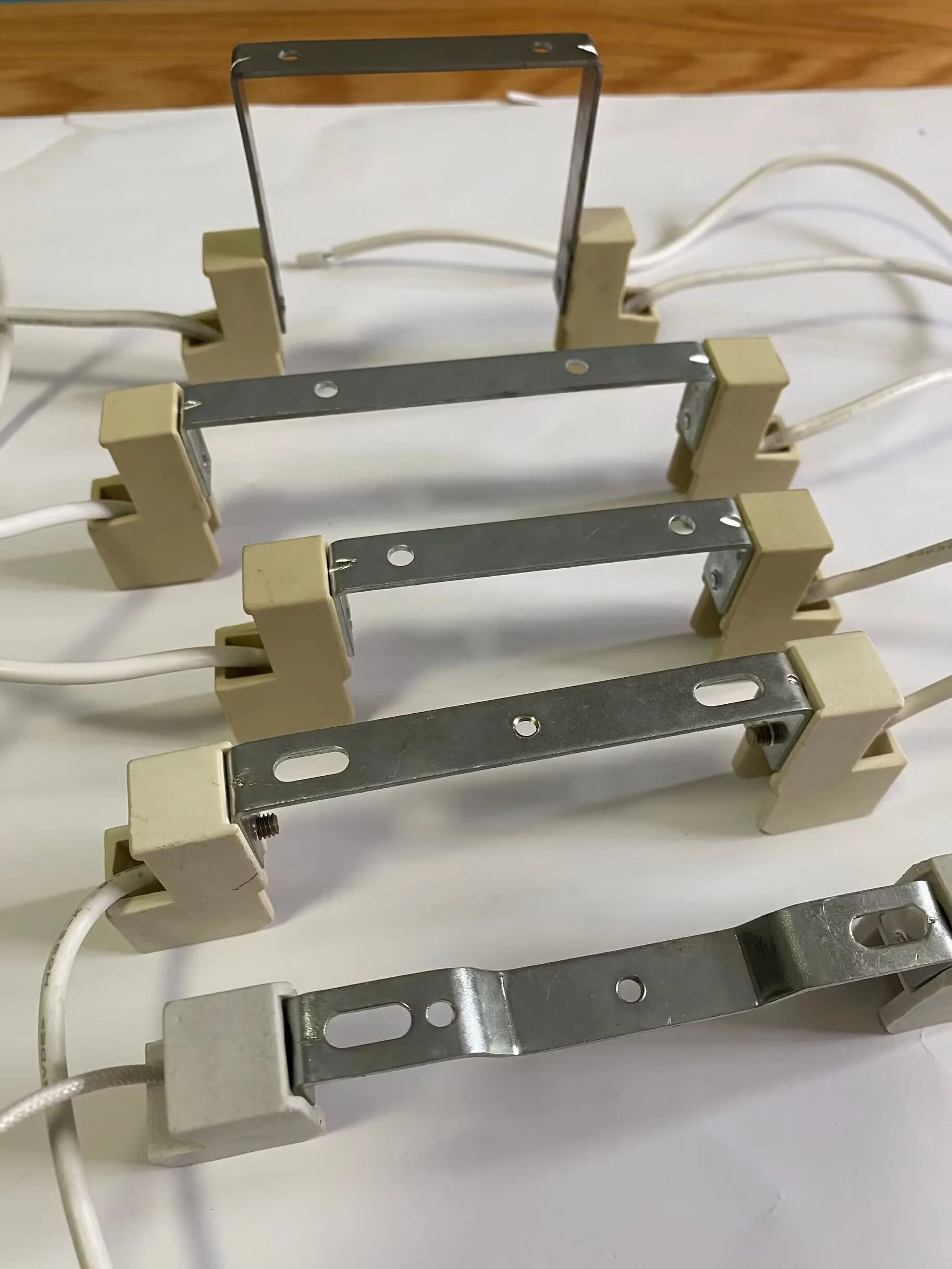 Customized  78MM 118MM 135MM R7S ceramic porcelain Halogen Lamp holder socket  base bulb holder