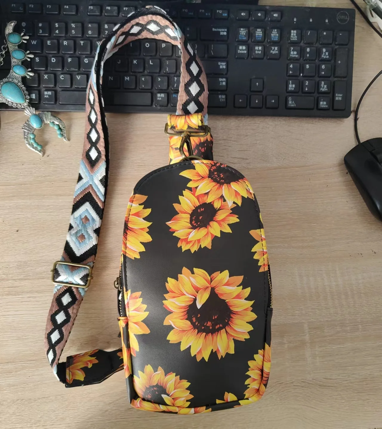 Portable Sun Floral Chest Bag Wholesale Leopard Bag Waterproof PU Leather Sling Bag Personalized Color