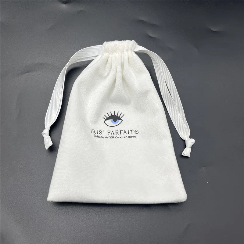 Luxury Jewelry Pouches with Custom Logo Soft Velvet Fabric Small Drawstring Bag Velvet Gift Packaging Bag