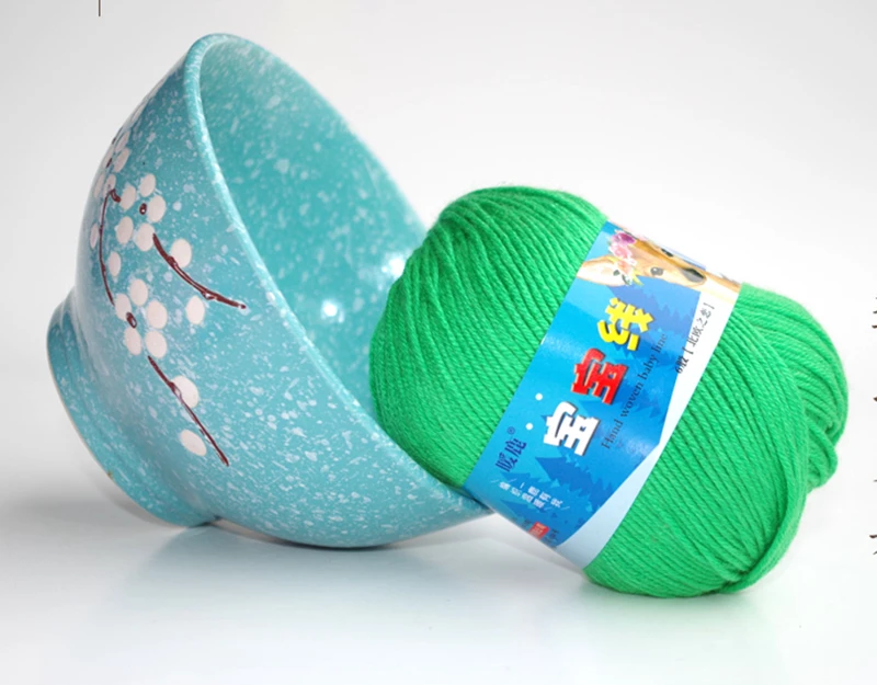 colorful factory OEM cotton milk 6ply yarn for hand knitting