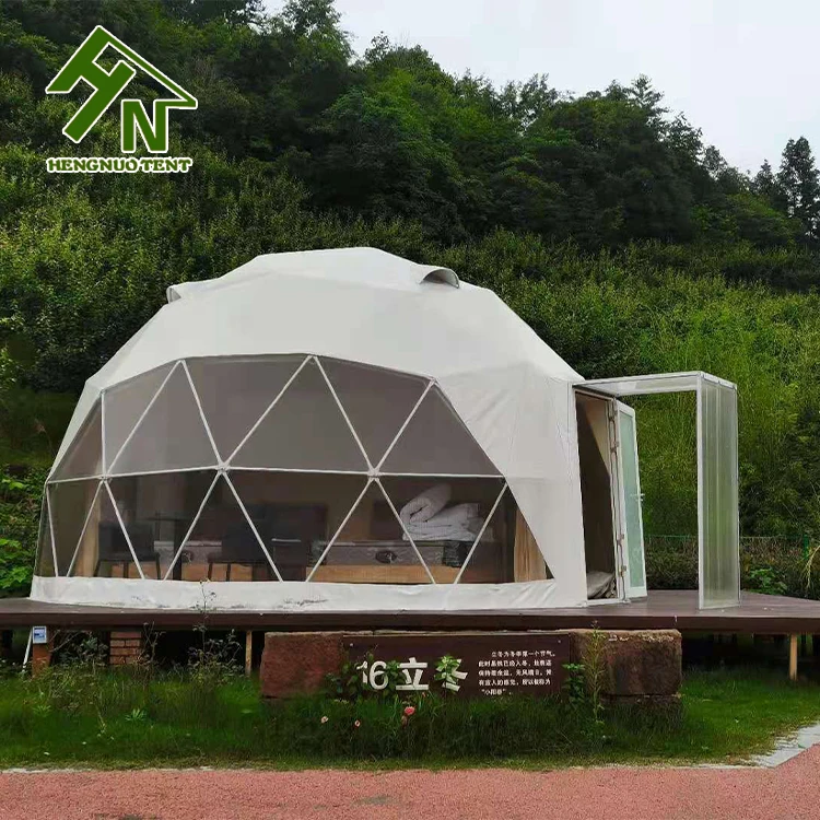 High End Steel Frame Resort Hotel Geodesic Dome Glamping Tent with Insulation and Solar Fan