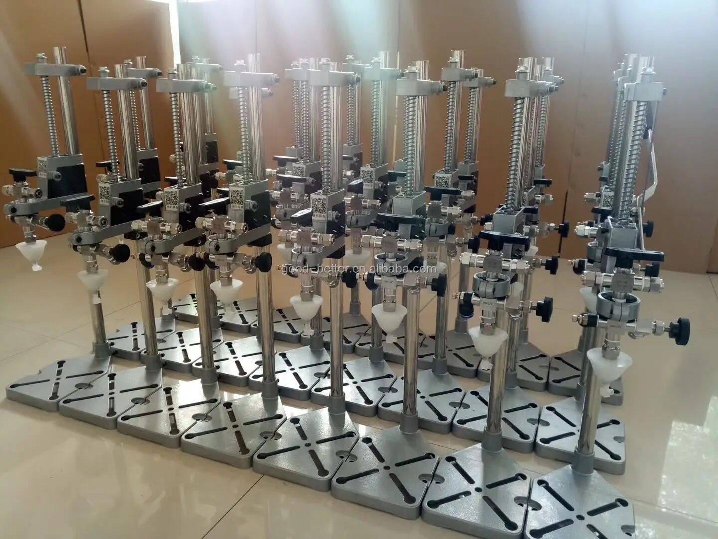 GB802017 Hot selling 304 stainless steel universal beer filler for all kinds of beer bottle