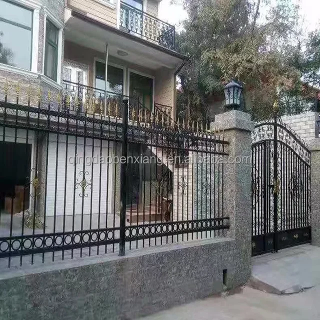 Modern Design Wrought Iron Security Fence for Farming and Villas Low Maintenance Easy-to-Assemble Rail Fence and Fencing Gate
