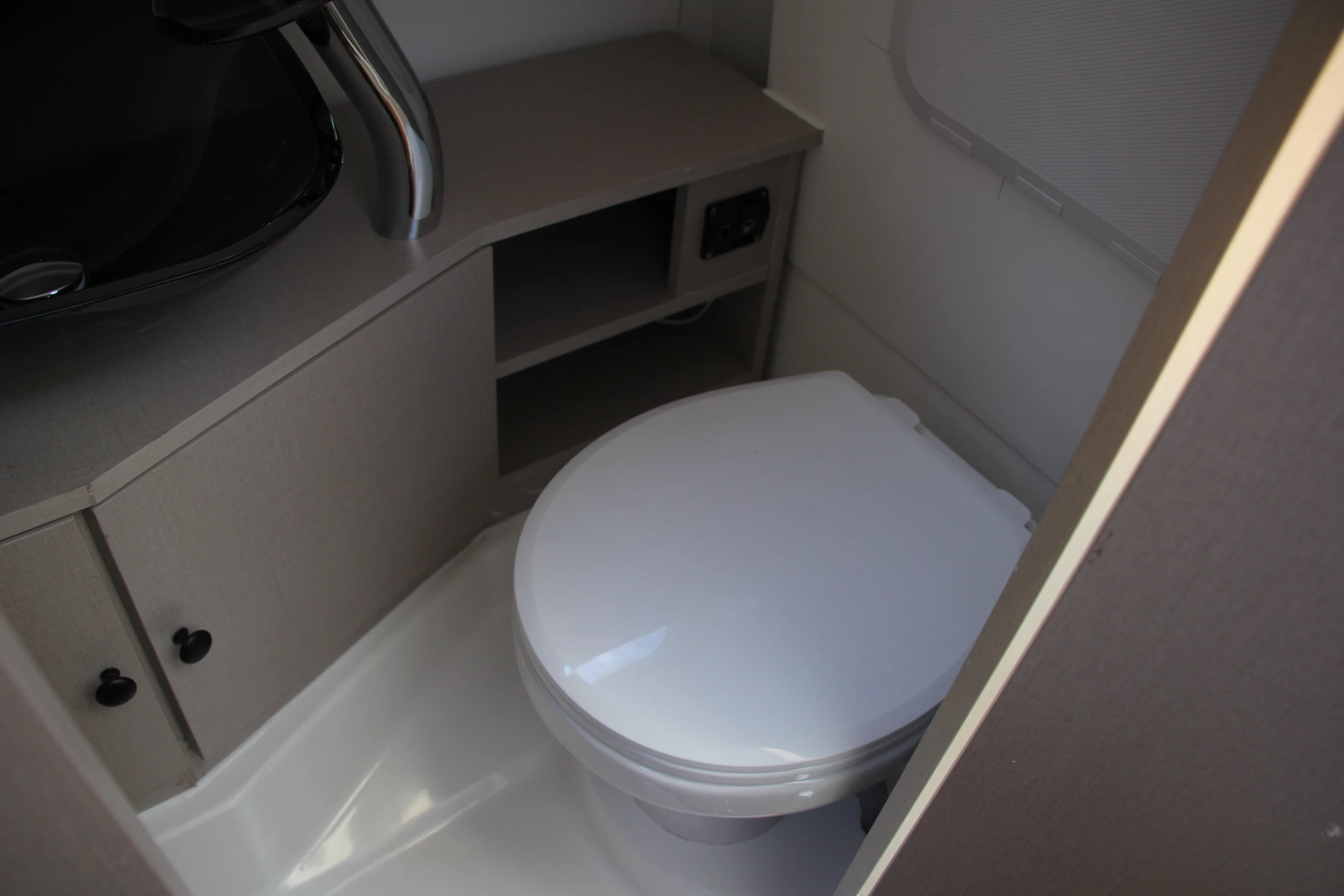 Large Trailer Speed Pvc Luxury Cabin Ocean Diving Rescue Inflatable Hyphalon Rib Boat for sale