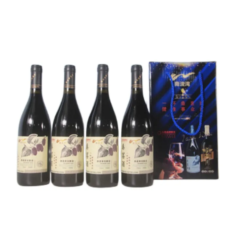 Fruit wine / mulberry wine 750ml has a sweet aftertaste