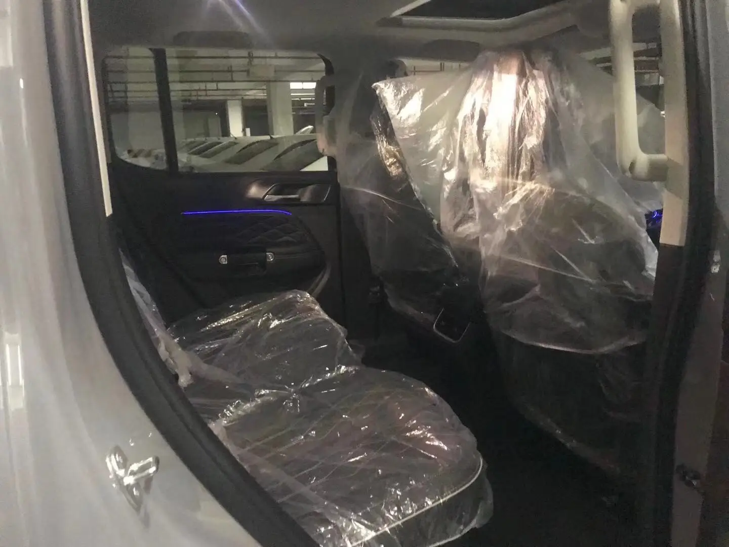 Almost new 2021 GreatWall Tank300 off-road 4x4