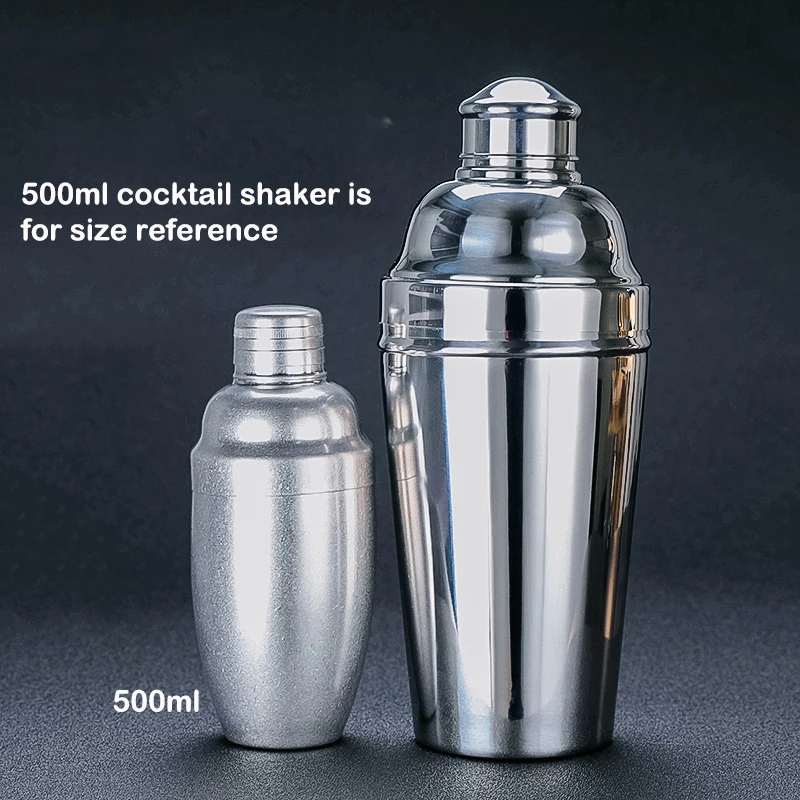 Custom Logo Barware Tool Martini Bar Shaker 1.8L Stainless Steel 3 Piece Large Cocktail Shaker with Built-in Strainer