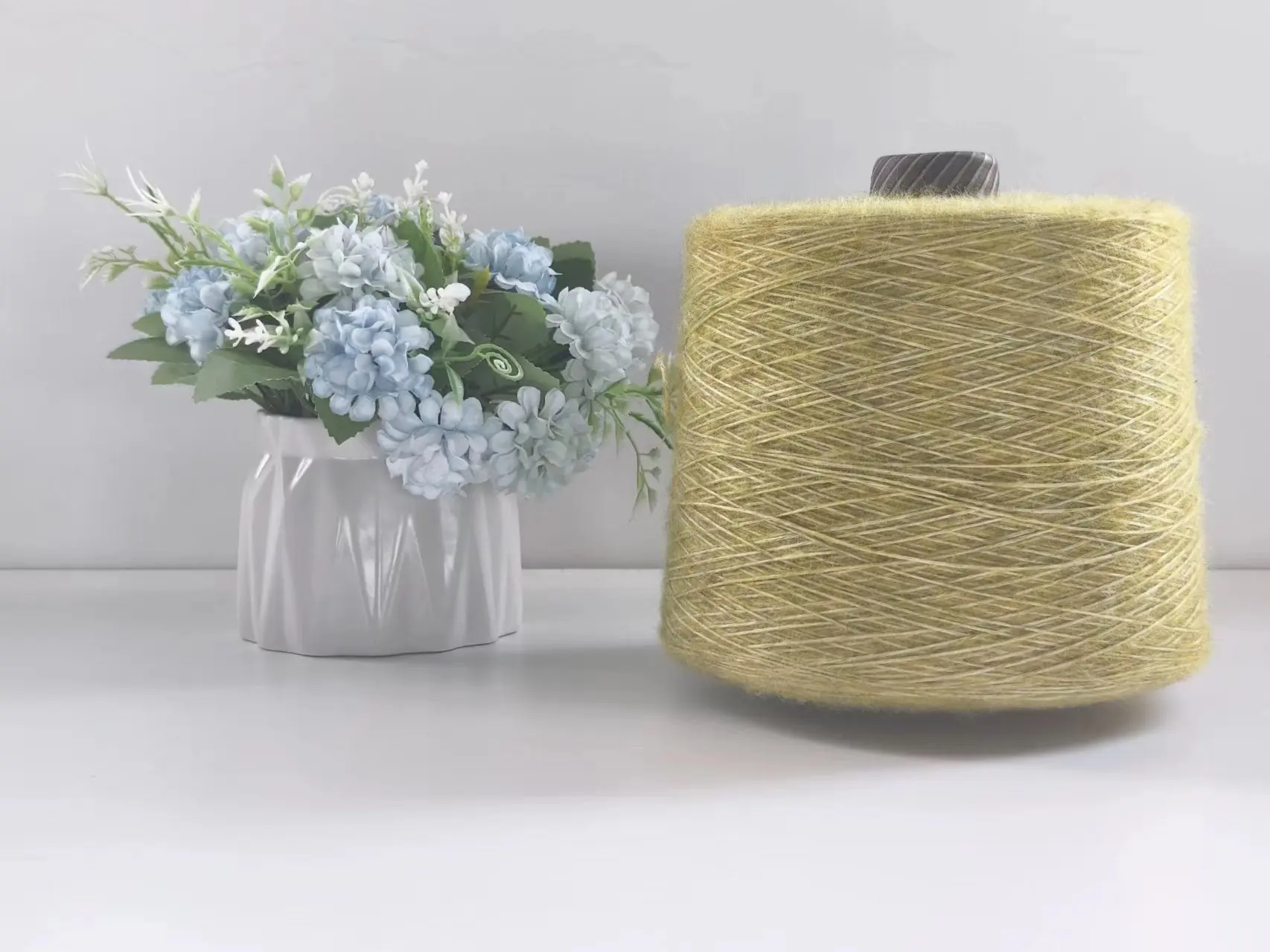 Factory Advanced Custom Fancy Wool Yarn Weaving All Kinds Knitting Embroidery Dyed Pattern Recycled Custom Consultation