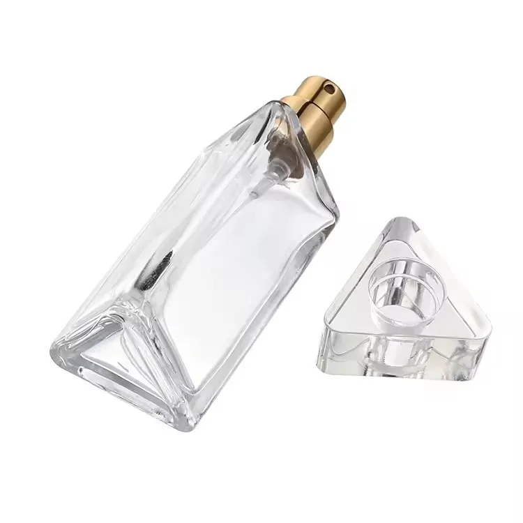 Wholesale 30ml 50ml Triangle Shaped Glass Perfume Bottles refillable Triangular perfume atomizer bottle with cap