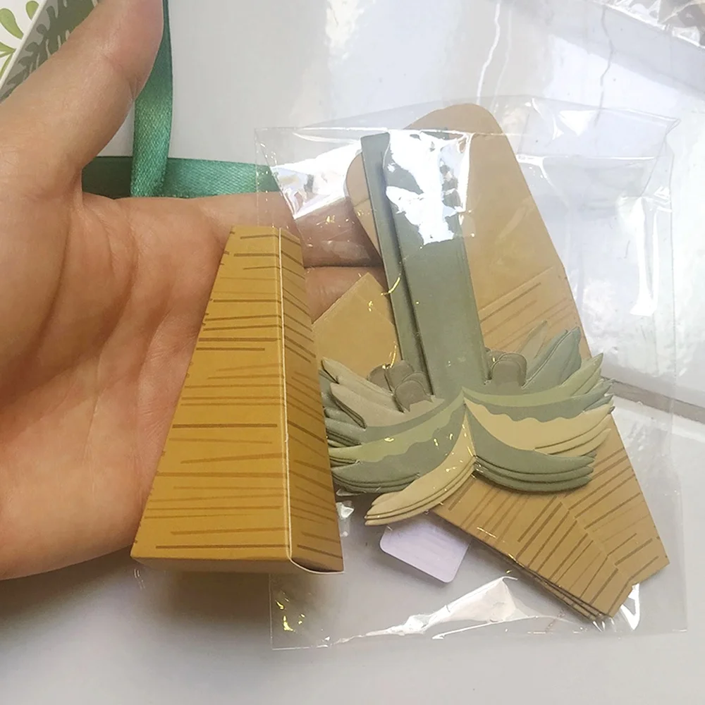 3D Coconut Palm Tree Paper Candy Box Gift Boxes for Wedding Birthday Baby Shower Hawaiian Party Favors Packaging