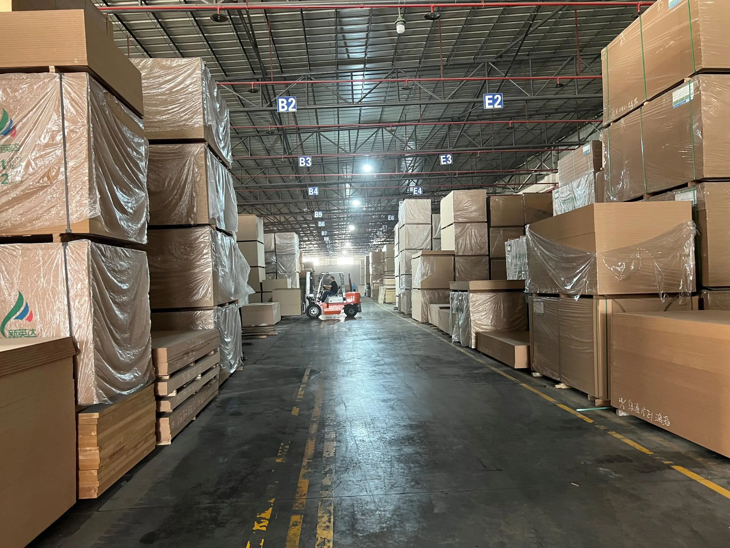 Водонепроницаемая доска из МДФ hmr производитель меламиновых древесных волокон HMR Green E1