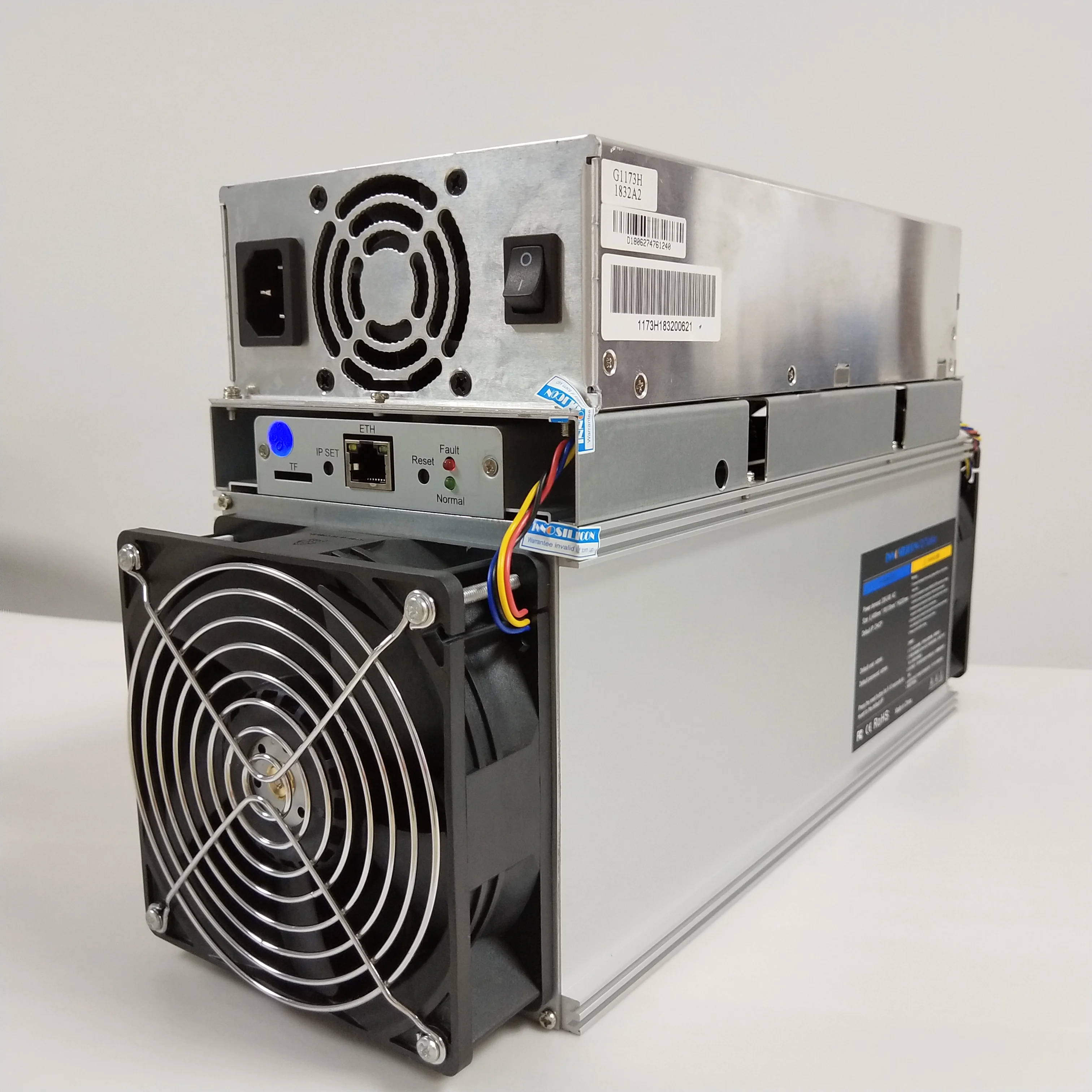 Б/у хорошее состояние Sichuan Innosilicon bitcoin блокнотный Майнер btc T2T