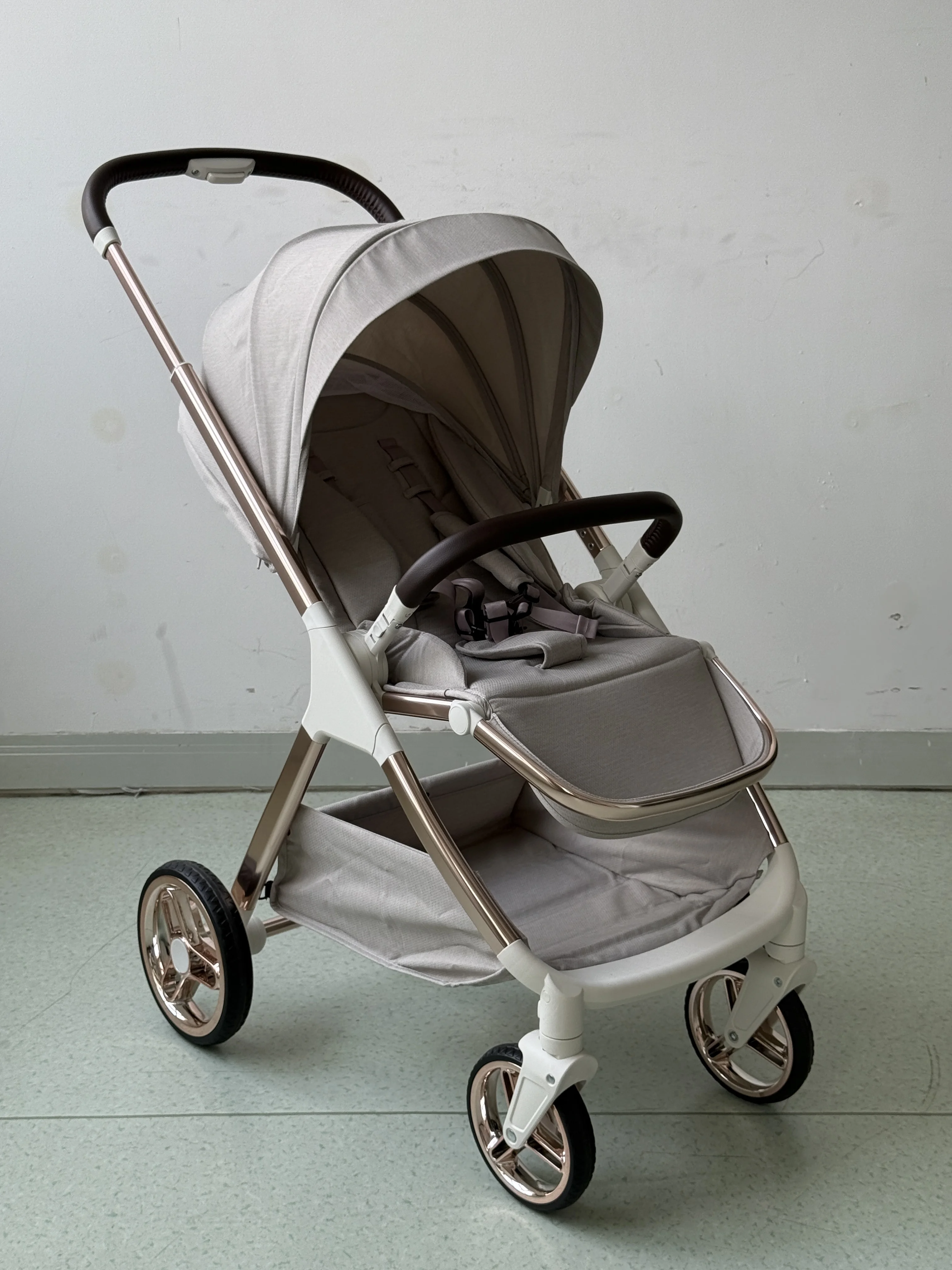 European style baby stroller folding travel stroller with big wheels and sun shades of suitable for 0-3 years old
