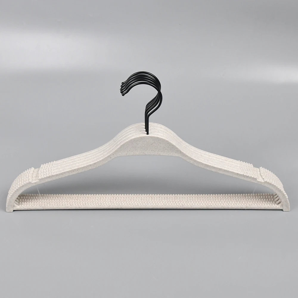 Biodegradable Cheap Price Wheat Straw Hanger Recycle Plastic Clothes Hanger