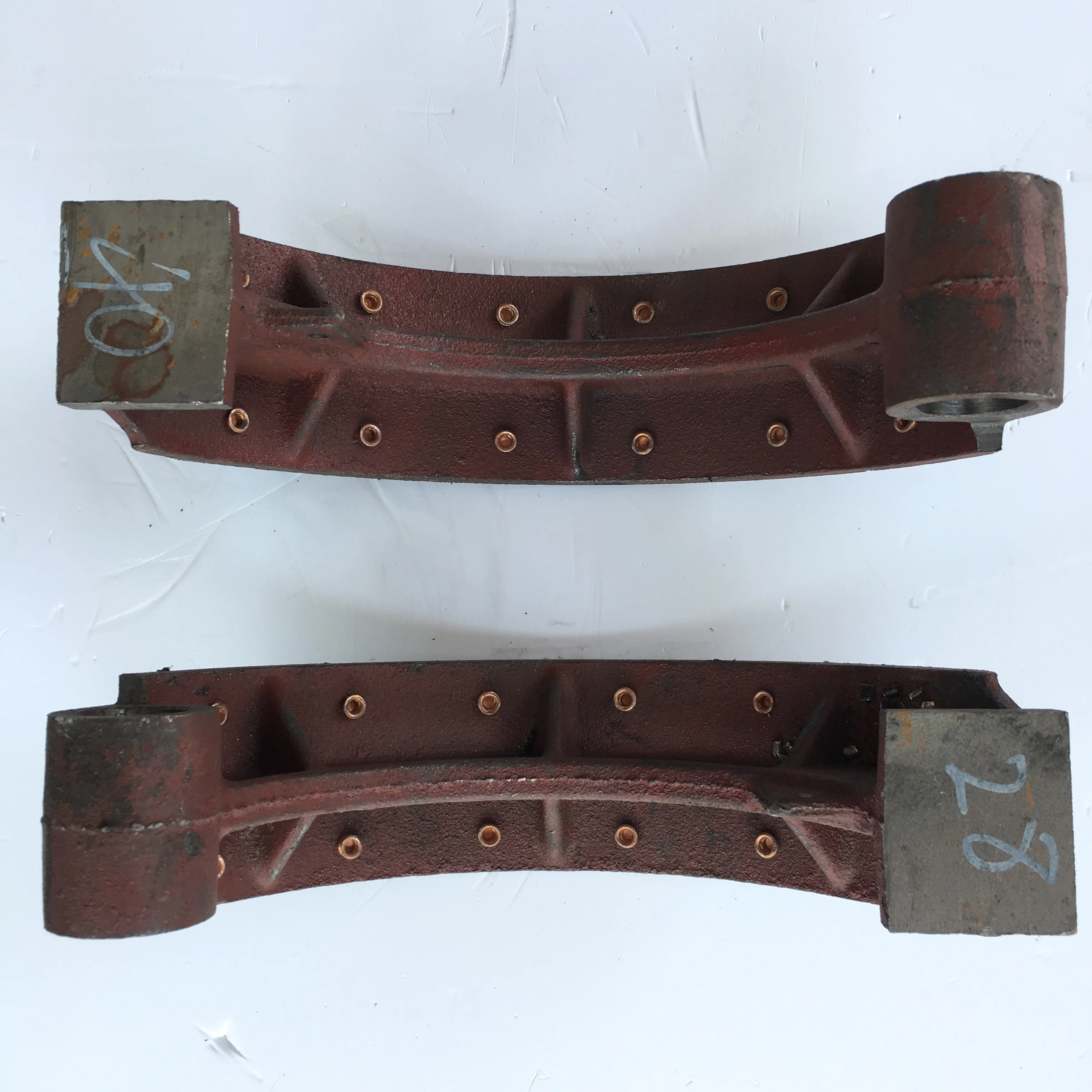 Manufacturer sells high quality brake shoe 1030