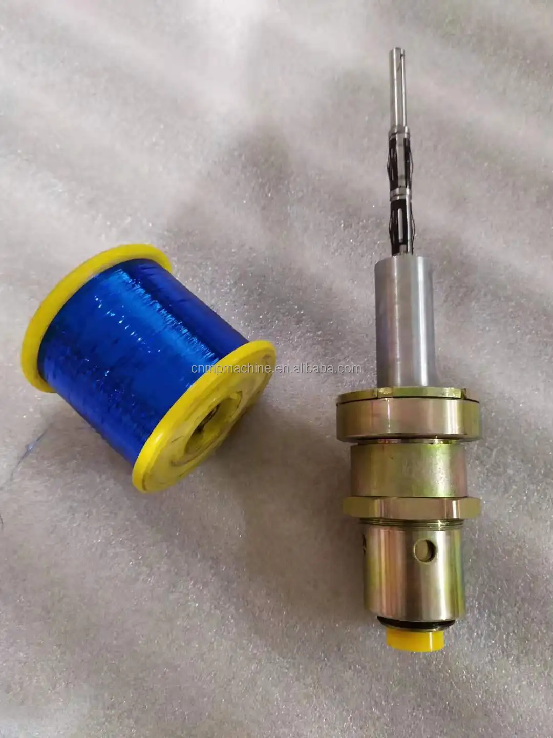 Medium yarn covering machine speed spindle for textile machinery
